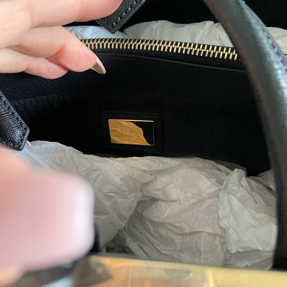 New Fendi 2Jours - Picture 7 of 9